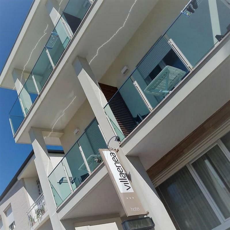 Hotel Villa Enea Каттолика Экстерьер фото